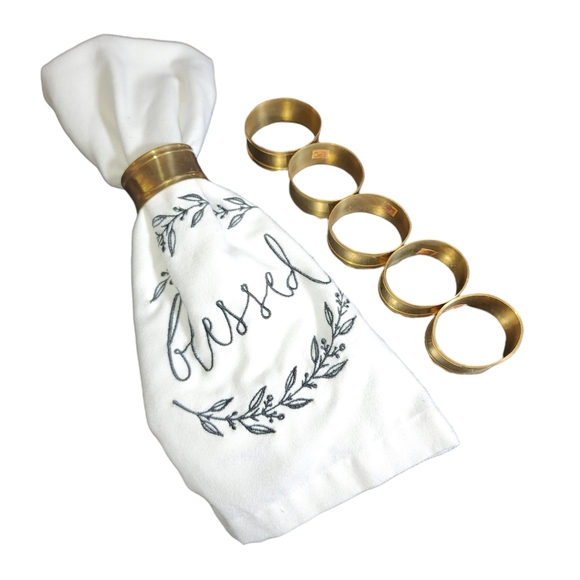 Vintage Made In India Set of 6 Solid Brass Oval Napkin Rings 2"X1.5"X1" Each - Picture 3 of 7